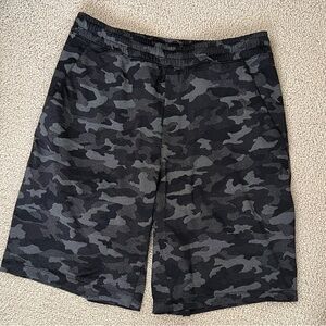 Lululemon Pace Breaker Short Lined M